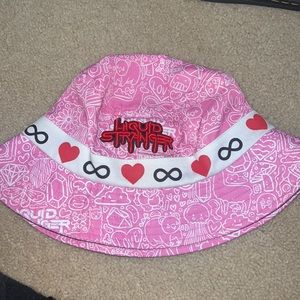 LIQUID STARANGER VALENTINES BUCKET HAT